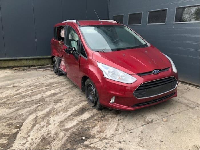 Używane Przód kompletny Ford B-Max (JK8) 1.0 EcoBoost 12V 100 Cena na żądanie oferowane przez Autohandel-Smet Gebroeders NV