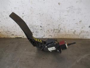 Used Throttle pedal position sensor Chevrolet Cruze SW 1.7 D 110 Price on request offered by Autohandel-Smet Gebroeders NV