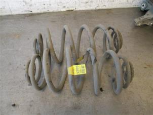 Used Rear coil spring Chevrolet Cruze SW 1.7 D 110 Price on request offered by Autohandel-Smet Gebroeders NV