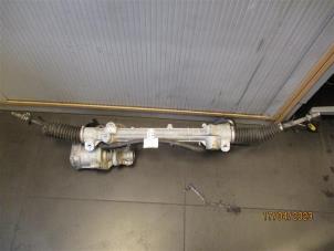 Used Steering box Peugeot 5008 II (M4/MC/MJ/MR) 1.5 BlueHDi 130 Price on request offered by Autohandel-Smet Gebroeders NV