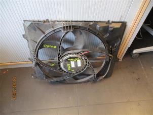 Used Fan motor BMW 3 serie (E92) 320i 16V Price on request offered by Autohandel-Smet Gebroeders NV