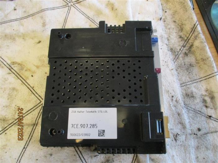 Module (miscellaneous) from a Volkswagen Crafter (SY) 2.0 TDI 2020