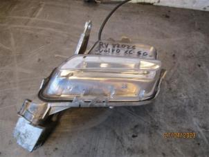 Used Daytime running light, right Volvo XC60 I (DZ) 2.0 D3 16V Price on request offered by Autohandel-Smet Gebroeders NV