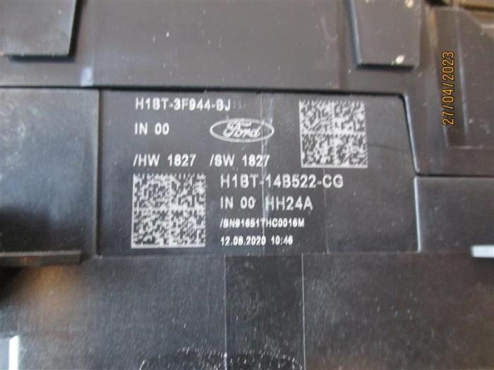 Interruptor combinado columna de dirección de un Ford Fiesta 7 1.0 EcoBoost 12V 2020