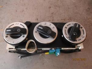 Used Air conditioning control panel Mitsubishi Colt (Z2/Z3) 1.1 12V Price on request offered by Autohandel-Smet Gebroeders NV