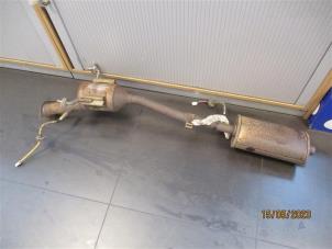 Katalysator van een Mitsubishi Colt (Z2/Z3) 1.1 12V 2011