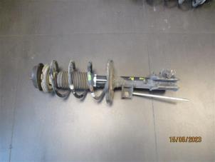 Used Front shock absorber, right Fiat 500 (312) 1.2 69 Price on request offered by Autohandel-Smet Gebroeders NV