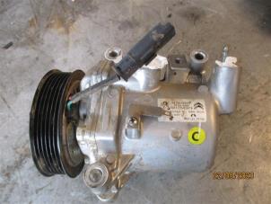 Used Air conditioning pump Toyota ProAce Verso 2.0 D-4D 122 16V Price on request offered by Autohandel-Smet Gebroeders NV