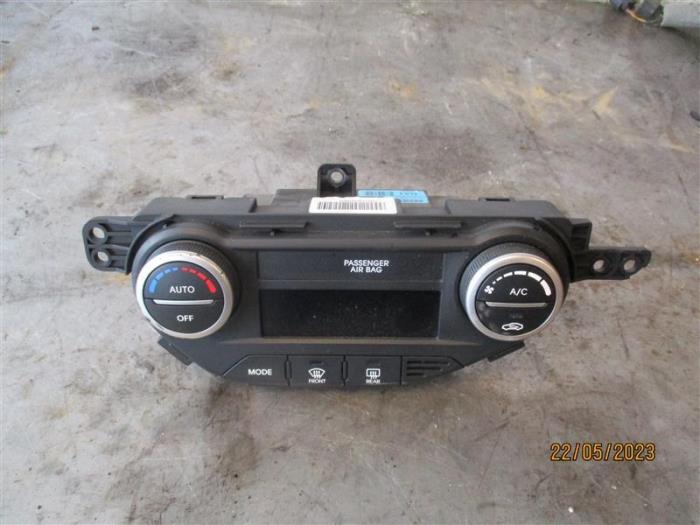 Air conditioning control panel from a Kia Picanto (TA) 1.0 12V 2012