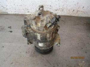 Used Power steering pump Audi Q5 (8RB) Price on request offered by Autohandel-Smet Gebroeders NV