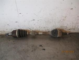 Used Front drive shaft, left Hyundai iX20 (JC) 1.6 CRDi 16V VGT Price on request offered by Autohandel-Smet Gebroeders NV