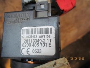 Used Steering column housing complete Opel Movano 2.3 CDTi 16V RWD Price on request offered by Autohandel-Smet Gebroeders NV