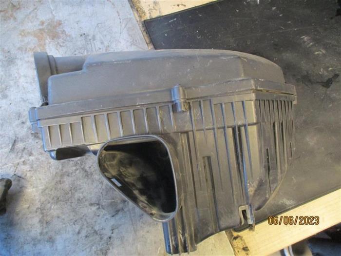 Gebrauchte Luftfiltergehäuse Volvo XC60 I (DZ) 2.0 D3 20V Preis auf Anfrage angeboten von Autohandel-Smet Gebroeders NV