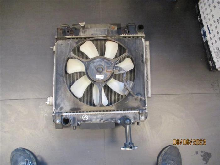 Set refroidisseur d'un Suzuki Alto (GF) 1.0 12V 2009