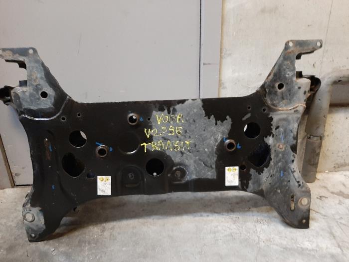 Used Subframe Ford Transit Price on request offered by Autohandel-Smet Gebroeders NV