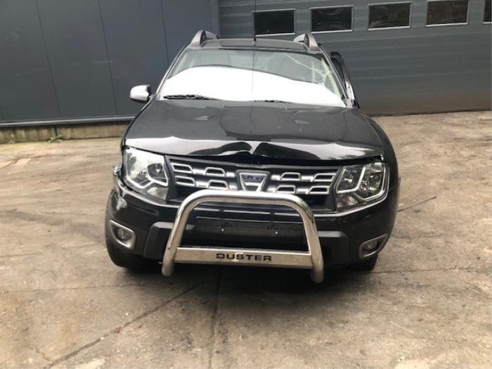 Headlight, left from a Dacia Duster (HS) 1.2 TCE 16V 2016