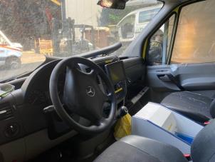 Usagé Airbag set + dashboard Mercedes Sprinter 3,5t (906.63) 313 CDI 16V Prix sur demande proposé par Autohandel-Smet Gebroeders NV