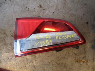 Używane Tylne swiatlo pozycyjne prawe Ford EcoSport (JK8) 1.0 EcoBoost 12V 125 Cena na żądanie oferowane przez Autohandel-Smet Gebroeders NV