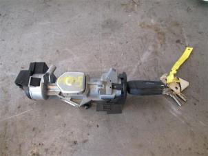 Gebrauchte Zündschloss + Schlüssel Ford Ranger 3.2 TDCi 20V 4x4 Preis auf Anfrage angeboten von Autohandel-Smet Gebroeders NV