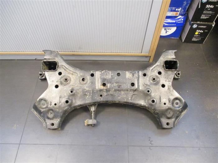 Begagnade Underram Kia Stonic (YB) 1.0i T-GDi 12V Pris på förfrågan erbjuds av Autohandel-Smet Gebroeders NV