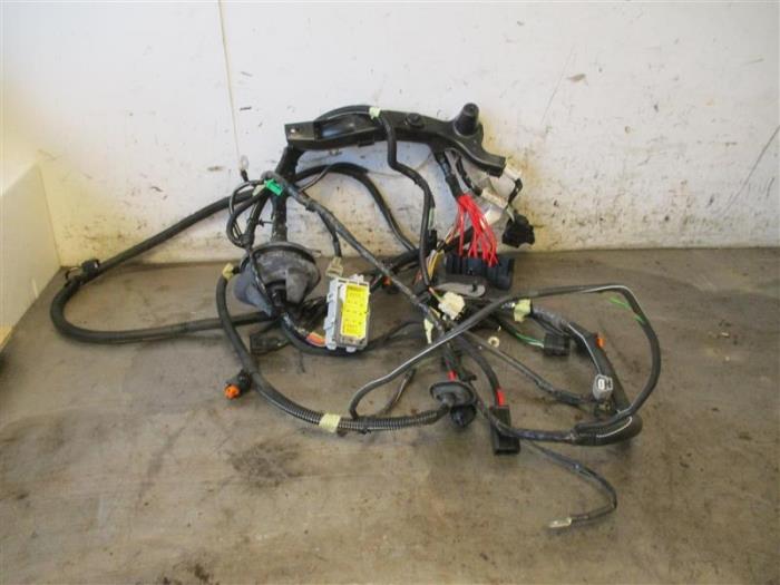Gebrauchte Pdc Kabelbaum Renault Clio IV (5R) 0.9 Energy TCE 75 12V Preis auf Anfrage angeboten von Autohandel-Smet Gebroeders NV