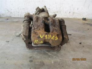 Used Rear brake calliper, right Honda Civic (FK/FN) 1.4 i-Dsi Price on request offered by Autohandel-Smet Gebroeders NV