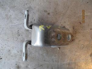 Used Front door hinge, right Honda Civic (FK/FN) 1.4 i-Dsi Price on request offered by Autohandel-Smet Gebroeders NV