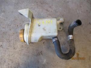 Used Power steering fluid reservoir Fiat Fiorino (225) 1.3 D 16V Multijet Price on request offered by Autohandel-Smet Gebroeders NV