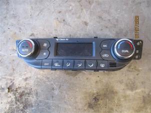 Used Air conditioning control panel Kia Cee'd (JDB5) 1.6 CRDi 16V VGT Price on request offered by Autohandel-Smet Gebroeders NV