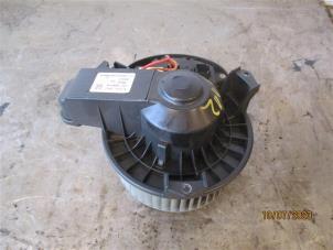 Usados Motor de ventilador de calefactor Landrover Velar Precio de solicitud ofrecido por Autohandel-Smet Gebroeders NV