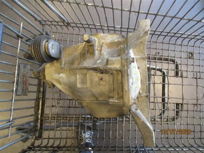 Gebrauchte Differential hinten Mercedes C (W205) C-180 1.6 CDI BlueTEC, C-180 d 16V Preis auf Anfrage angeboten von Autohandel-Smet Gebroeders NV