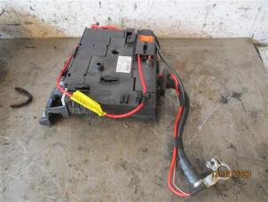 Used Fuse box Porsche Cayenne II (92A) Price on request offered by Autohandel-Smet Gebroeders NV