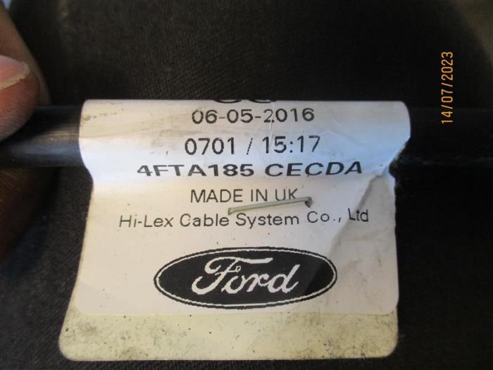 Câble commutation boîte de vitesse d'un Ford Transit Custom 2.0 TDCi 16V Eco Blue 130 2016