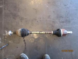 Used Front drive shaft, left Citroen Jumper (U9) 2.2 Blue HDi 165 Price on request offered by Autohandel-Smet Gebroeders NV