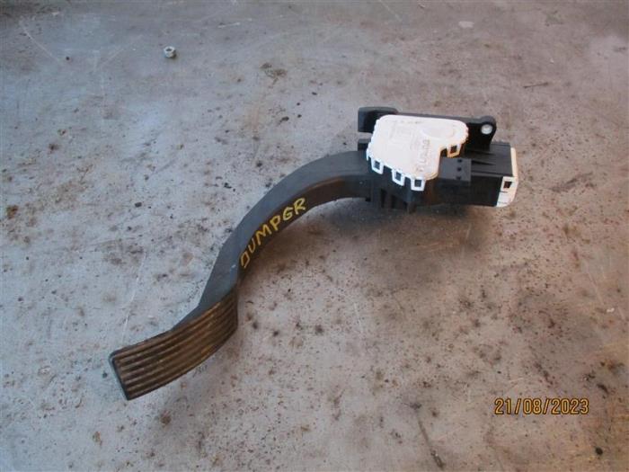 Begagnade Gaspedalsensor Citroen Jumper (U9) 2.2 Blue HDi 165 Pris på förfrågan erbjuds av Autohandel-Smet Gebroeders NV