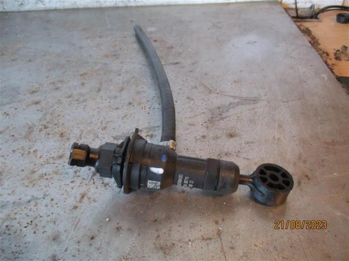 Begagnade Kopplingspump Citroen Jumper (U9) 2.2 Blue HDi 165 Pris på förfrågan erbjuds av Autohandel-Smet Gebroeders NV