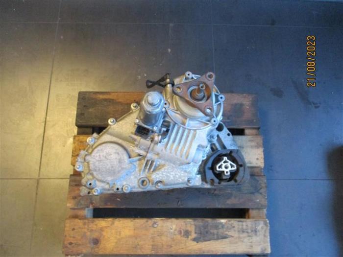 Usados Caja intermedia 4x4 BMW X5 Precio de solicitud ofrecido por Autohandel-Smet Gebroeders NV