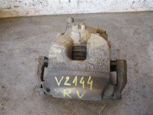 Used Front brake calliper, right Opel Astra K 1.0 Turbo 12V Price on request offered by Autohandel-Smet Gebroeders NV