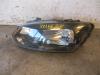 Headlight, left from a Volkswagen Polo V (6R), 2009 / 2017 1.2 12V, Hatchback, Petrol, 1.198cc, 44kW (60pk), FWD, CGPB, 2009-06 / 2014-05 2011
