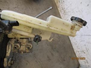 Used Master cylinder Opel Astra K 1.0 Turbo 12V Price on request offered by Autohandel-Smet Gebroeders NV