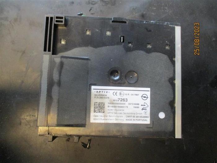 Gebrauchte Radio Modul Opel Astra K 1.0 Turbo 12V Preis auf Anfrage angeboten von Autohandel-Smet Gebroeders NV