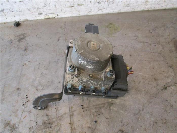 Gebrauchte ABS Pumpe BMW 3 serie Gran Turismo (F34) 318d 2.0 16V Preis auf Anfrage angeboten von Autohandel-Smet Gebroeders NV