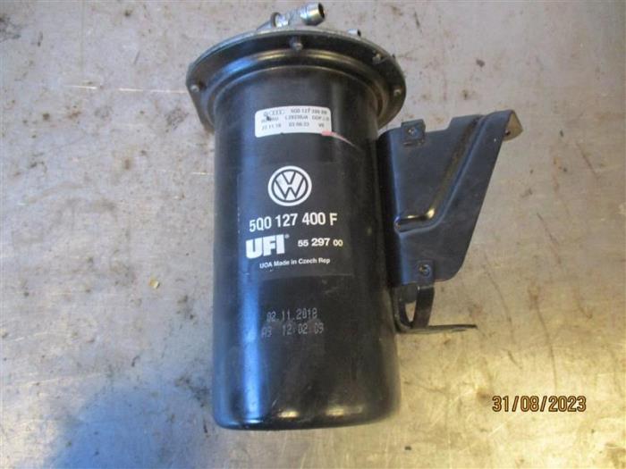 Gebrauchte Kraftstofffilter Volkswagen Golf Sportsvan (AUVS) 1.6 TDI BMT 16V Preis auf Anfrage angeboten von Autohandel-Smet Gebroeders NV