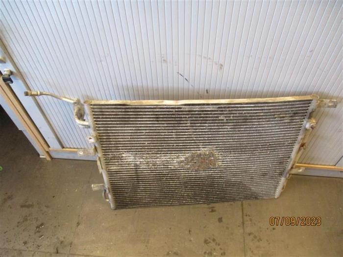 Begagnade AC-radiator Landrover Vogue Pris på förfrågan erbjuds av Autohandel-Smet Gebroeders NV
