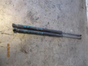Used Set of tailgate gas struts Mitsubishi Outlander (GF/GG) 2.2 DI-D 16V Clear Tec 4x4 Price on request offered by Autohandel-Smet Gebroeders NV