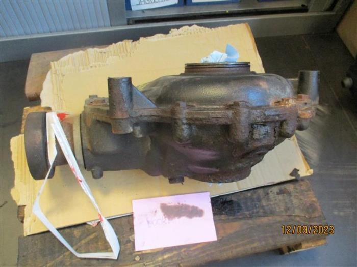 Begagnade Främre differential Landrover Vogue Pris på förfrågan erbjuds av Autohandel-Smet Gebroeders NV