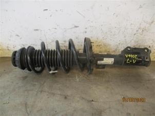 Used Fronts shock absorber, left Kia Stonic (YB) 1.4 MPI 16V Price on request offered by Autohandel-Smet Gebroeders NV