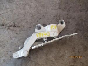 Used Front door hinge, right BMW 1 serie (E81) 116i 1.6 16V Price on request offered by Autohandel-Smet Gebroeders NV