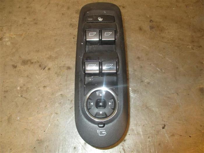 Electric window switch from a Ford S-Max (GBW) 1.6 TDCi 16V 2011