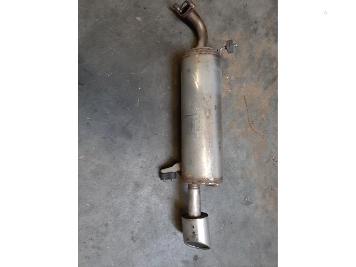 Gebrauchte Auspuff Enddämpfer Kia Stonic (YB) 1.4 MPI 16V Preis auf Anfrage angeboten von Autohandel-Smet Gebroeders NV